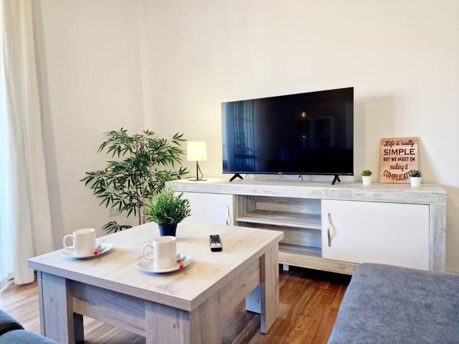 Ground Floor Apt In La Cala 라칼라데미야스 외부 사진